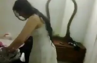 XXX मसाजर fucked उठावदार उरोज असलेली महिला वांगण घातलेला पुच्ची