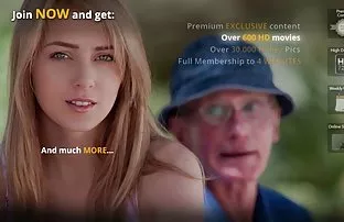 XXX गरम महिला स्तन विशाल milkings बाथरूम मध्ये Masturbates