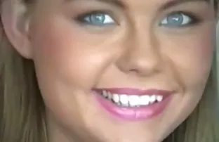 XXX खूप लोकांना झवणारी बाई fucked नाही मध्ये घरी ठरू एक रायडर