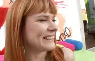 XXX छान chpokaet कार्यालय खूप लोकांना झवणारी बाई