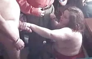 XXX तो प्राप्त एक भाग वीर्य तिच्या गांड नितंब, आणि नंतर एक मुलाखत दिली