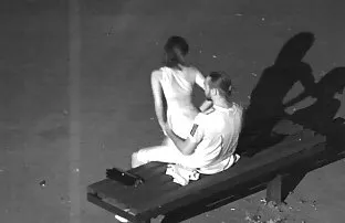 XXX रशियन 18 वर्षे जुन्या चिक fucked दोन ट्रंक