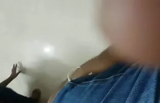 XXX दोन खट्याळ पिल्ले आला fucked माणूस एक नर