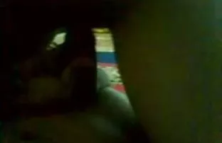 XXX दोन गोड पिल्ले पाडाव्यात वर उडी मारणारा एक लंड