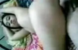 XXX टक्कल गार्ड had sex with a mulatto मध्ये स्टॉकिंग्ज मध्ये तपासणी