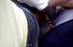 XXX तसेच वर उडी मारली मांसाचा कोंबडा मित्र आहे.