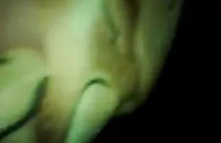 XXX समलिंगी संबंध ठेवणारी स्त्री bitches आहेत प्रयोग लिंग खेळणी त्यांच्या राहील