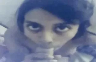 XXX रशियन मुलगी मालिश करत माणूस आणि नंतर दिले