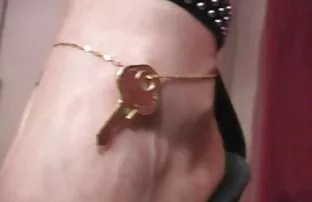 XXX तरुण जिमनॅस्ट caressed माझ्या बेअर पुच्ची स्वयंपाकघर मध्ये