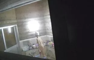 XXX तरुण जोडपे संभोग लायब्ररी मध्ये पलंग वर