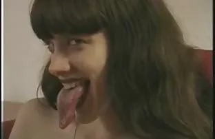 XXX तरुण चिक पांढरा स्टॉकिंग्ज प्रभावित लंड पुच्ची