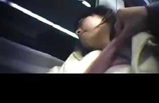 XXX घरी स्त्री पुरुष समागम सुंदर दाट तपकिरी रंगाचे केस आणि तिच्या मित्र