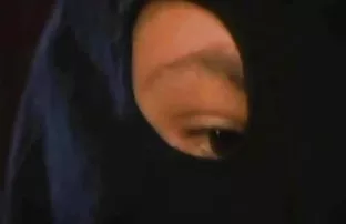 XXX तरुण रशियन स्तनाग्र बाथरूम मध्ये Masturbates