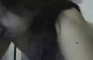 XXX नग्न मुलगी स्वतःला Fucks एक बिबट्या कृत्रिम लंड