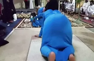 XXX ऍनिमी मोलकरीण सोडून स्वत: त्याच्या नियोक्ता