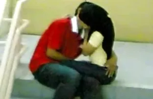 XXX उत्कृष्ट तोंडी स्त्री पुरुष समागम तरुण जोडप्यांना रशियन